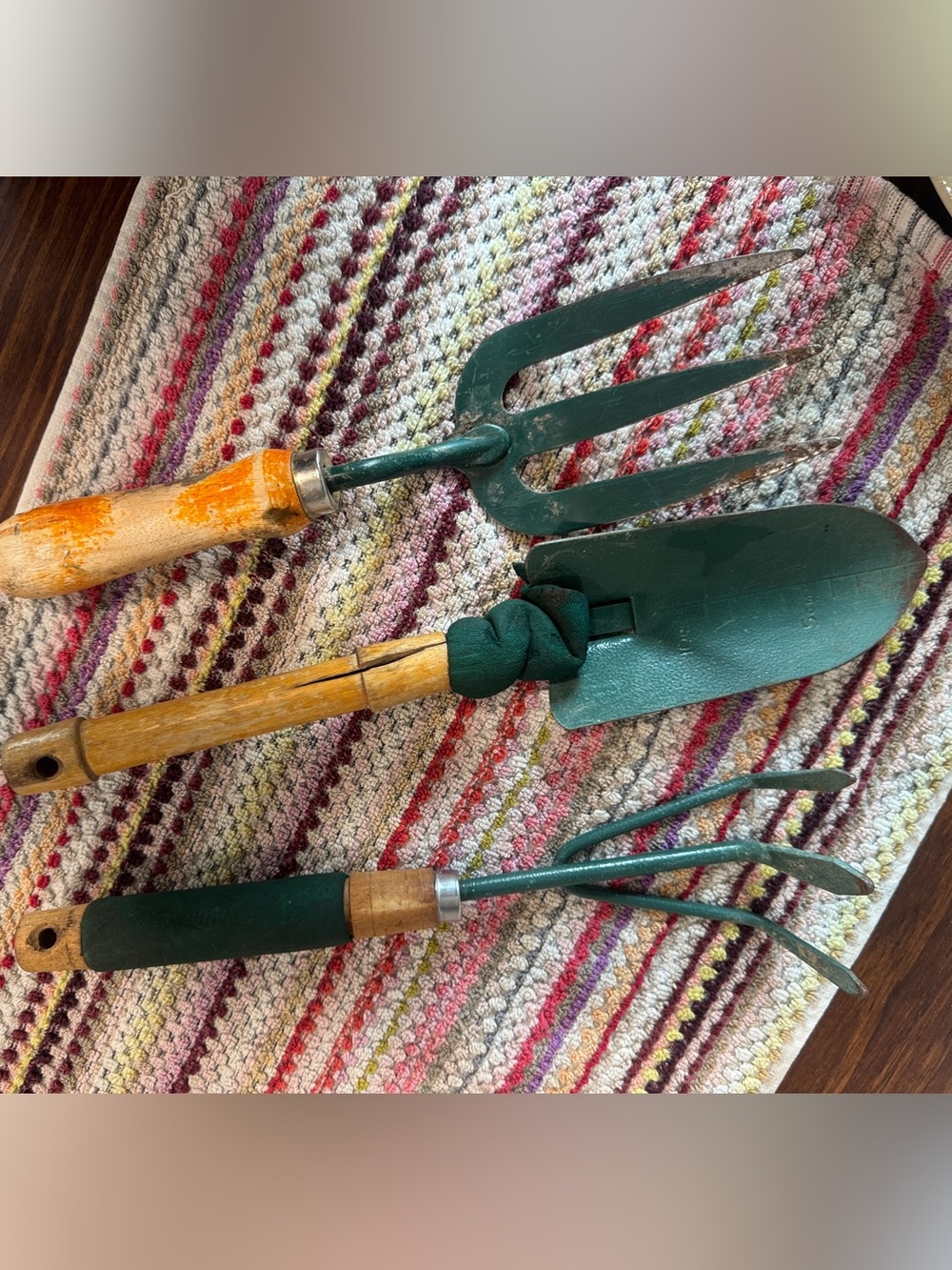 Vtg Rustic Green Handheld Garden Tool Set - Trowel, Fork, Cultivator